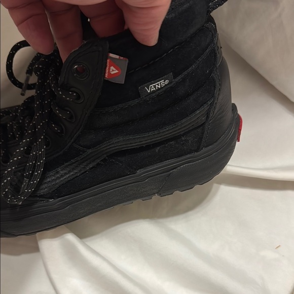 VANS Black High-Top Sneakers with Chunky Sole OFF THE WALL HYDROGUARD 360 - Picture 10 of 15